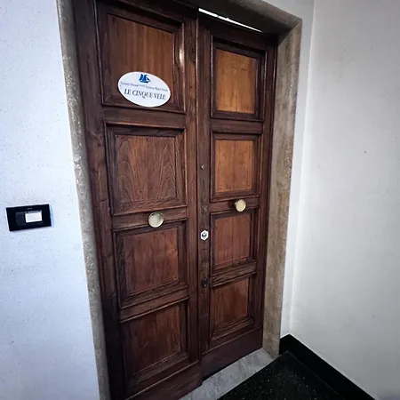 Le Cinque Vele Water Front Luxury House Génova