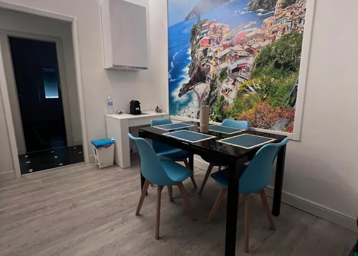 Le Cinque Vele Water Front Luxury House Janov