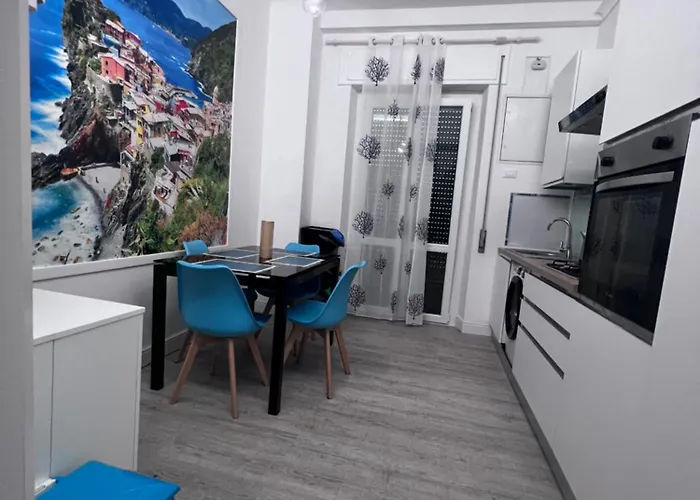 Le Cinque Vele Water Front Luxury House * Janov