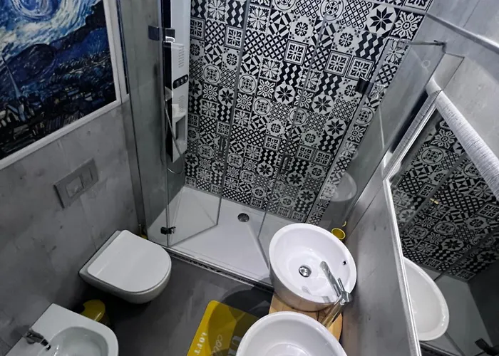 Le Cinque Vele Water Front Luxury House