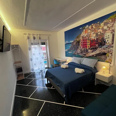 Le Cinque Vele Water Front Luxury House * Genoa