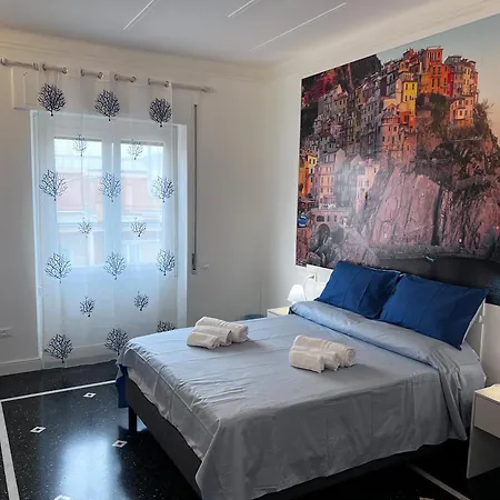 Le Cinque Vele Water Front Luxury House Apartment Genoa