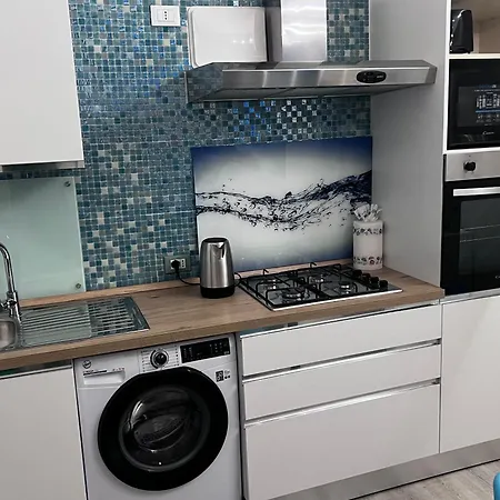 Le Cinque Vele Water Front Luxury House