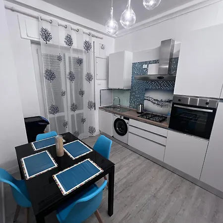 Le Cinque Vele Water Front Luxury House Apartamento *